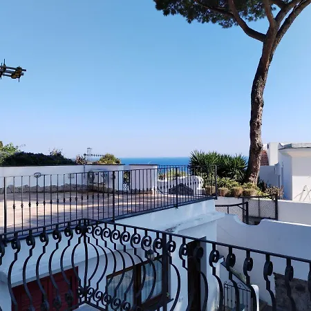 Don Carlo Villa Ischia